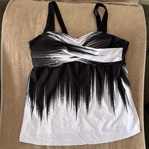 Women’s Swim Top